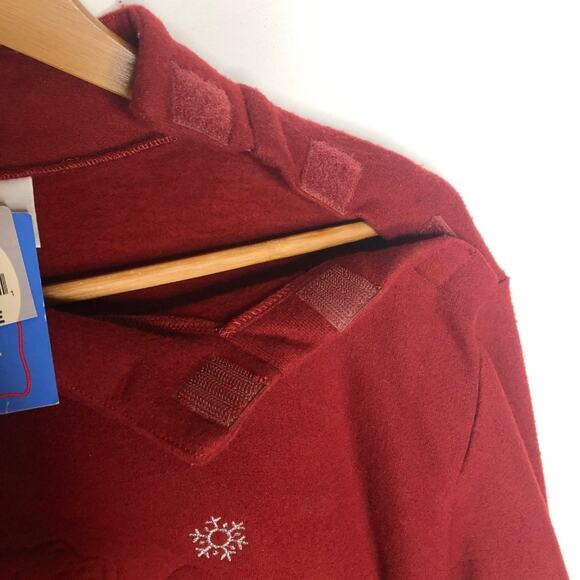 Vintage Winnie the Pooh Maroon Mockneck Sweatshirt - Picture 6 of 7